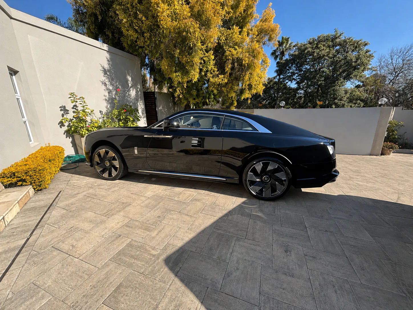 Car detailing by Pristine Auto Spa